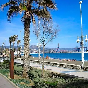 https://reyna-apartamentos.es-andalucia.com
